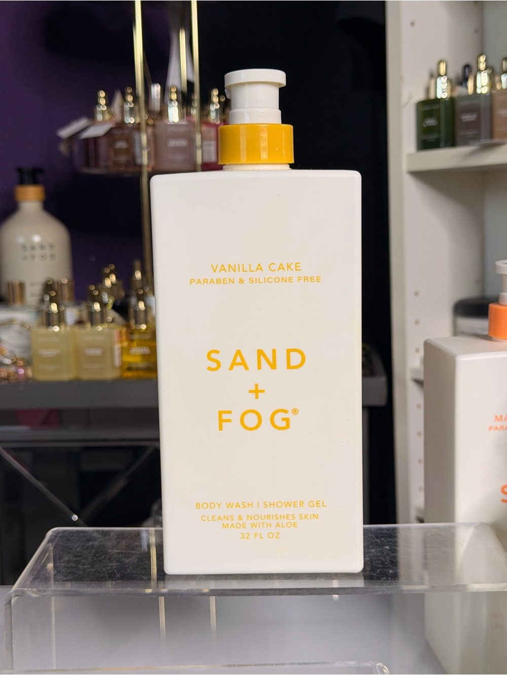 Sand+Fog Vanilla Cake Body Wash – 32oz